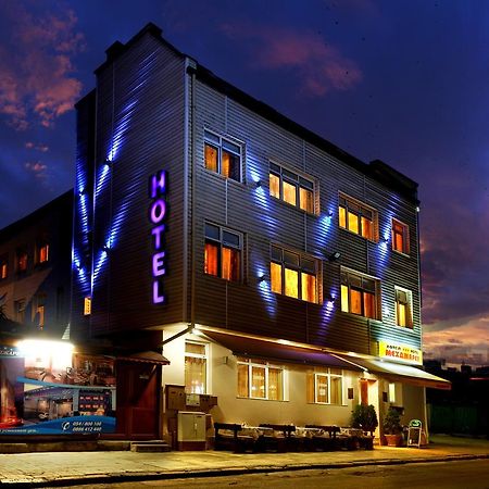 Hotel Mehdjarel Shumen Esterno foto