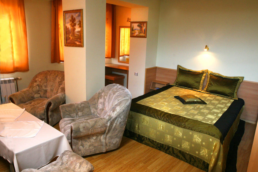 Hotel Mehdjarel Shumen Camera foto