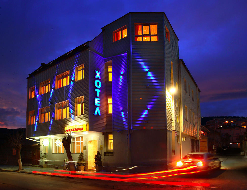 Hotel Mehdjarel Shumen Esterno foto